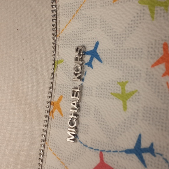 Michael Kors Bag - Picture 8 of 11